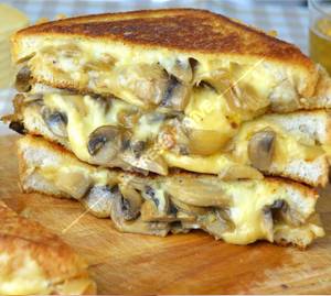 Mushroom Cheese Sandwich