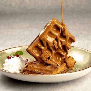 Waffles With Biscoff