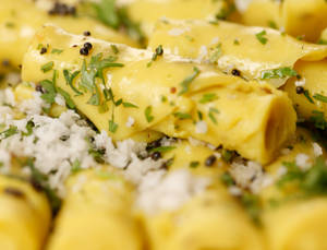 Khandvi (250 Gms)