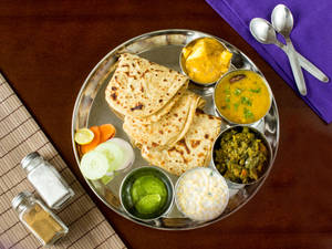 Premium Tawa Paratha Thali Without Rice