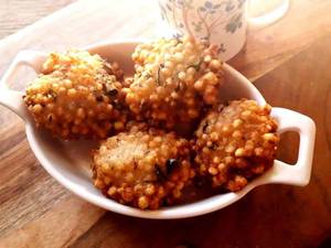 Sabudana Vada