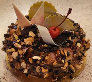 Choco Nut Cake