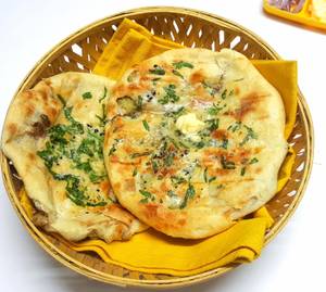 Cheese masala kulcha