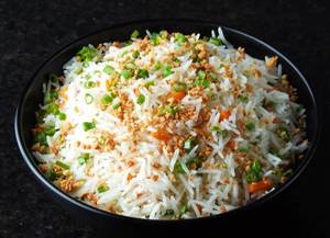 Veg Burnt Garlic Fried Rice