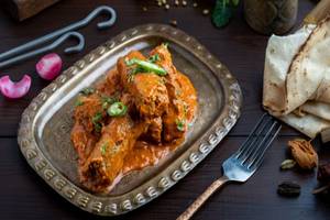 Tawa Chicken Seekh Masala [Semi Dry]