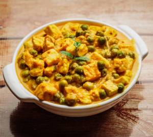 Matar Paneer