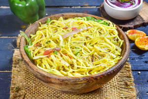 Veg Hakka Noodles