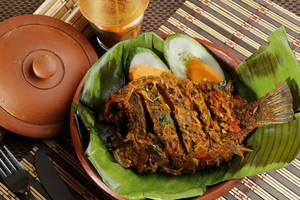 Karlmeen Pollichathu