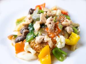 Chicken Cantonese Noodles  