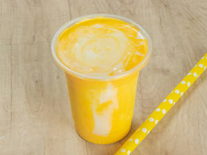 Mango lassi