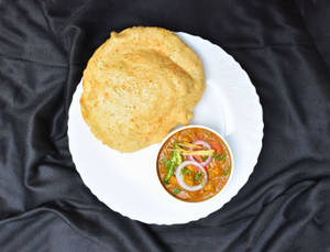 Chhola Bhatura