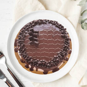 Chocolate Kitkat Cake