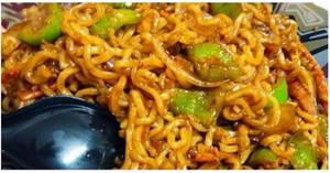Green chilli maggi