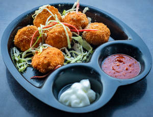 Crunchy Fried Momos [6 Pieces]