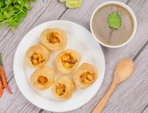 Pani Puri (6 Plate)