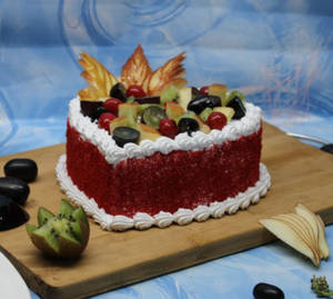 Red Velvet Heart Fruit Cake