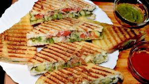 Veg Grilled Chees Sandwich