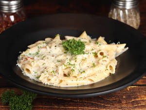 Veg Penne  Pasta With Cheese Sauce