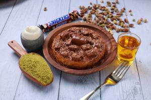 Classic Snickers Kunafa