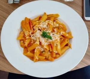 Turkish Pink Sauce Penne Pasta - Veg