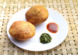 Pyazi Kachori