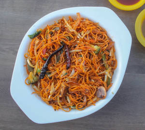 Chilli Garlic Chowmein
