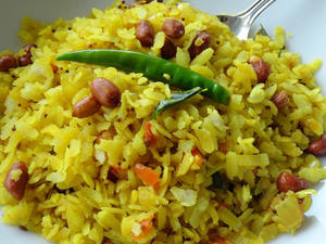 Poha With Roasted Peanuts