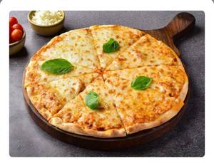 10" Medium Double Cheese Margherita Pizza (Serve 2)