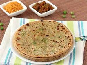 Desi Ghee Paneer Parantha (1 Pcs)