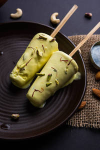 Pista Kulfi ( 1 Pc )