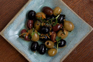 Marinated Olives (vgn)
