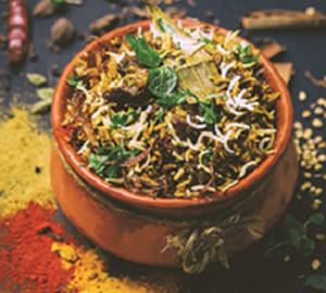 Chicken Biryani With Gravy & Curd ( Quarter Chicken )