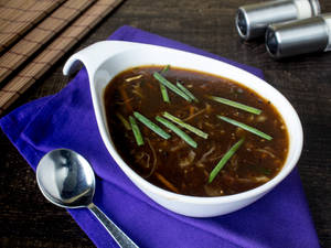 Hot & Sour Soup (Spicy)