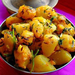 Dum Aloo Kashmiri