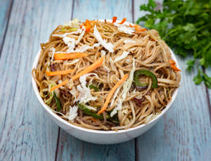 Egg Hakka Noodles