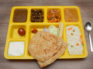 Paratha Thali