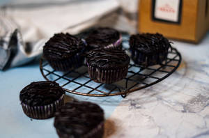 Chocolate Muffins 6 Pcs.