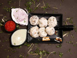 Chicken Afghani Momos