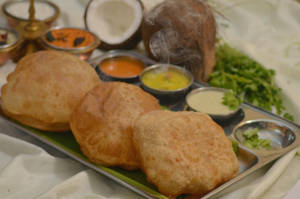 Poori Aloo Curry