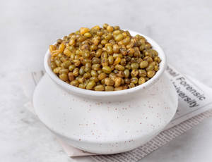 Green Moong Dal [ 200 Grams ]