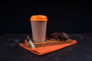 Brownie Crumble Shake