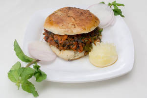 Chicken Kasturi Sandwich