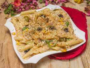 White Sauce Pasta