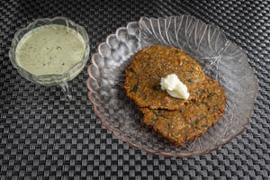 Loni Thalipeeth