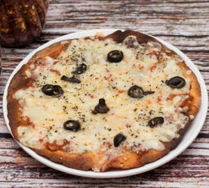 Medium Margherita Pizza            