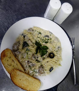 Fusilli Alfredo With Mushroom Veg Pasta