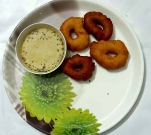 Vada (4Pieces)