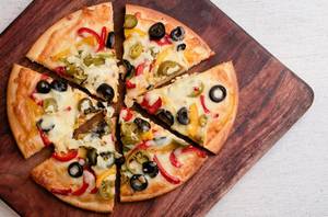 Exotic Chipotle Pizza