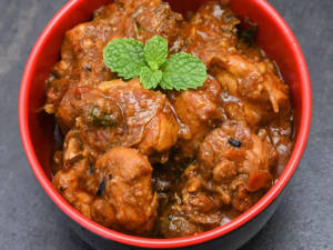 Kadhai chicken [2 pieces]
