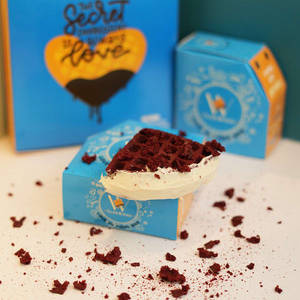 Red Velvet Waffle [ Tripple Layered ]